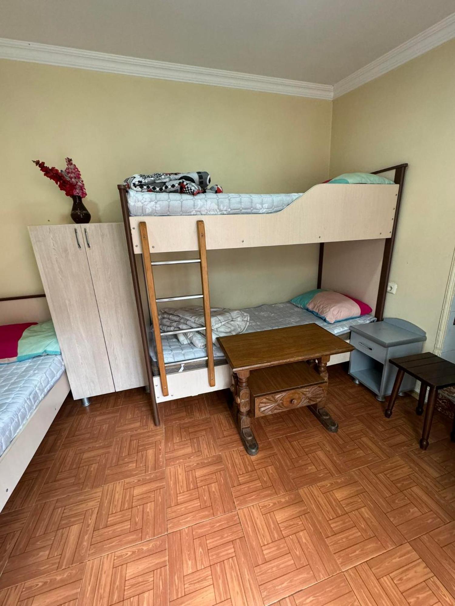 באטומי Tj+ Hostel מראה חיצוני תמונה